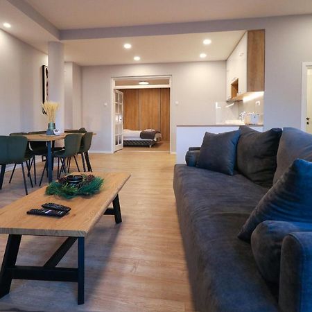 Apartamento Heart Of Nis Lux Exterior foto