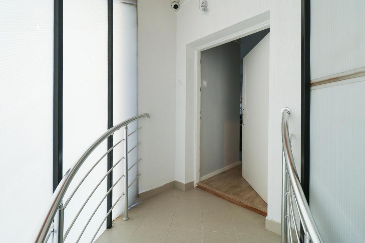 Apartamento Heart Of Nis Lux Exterior foto