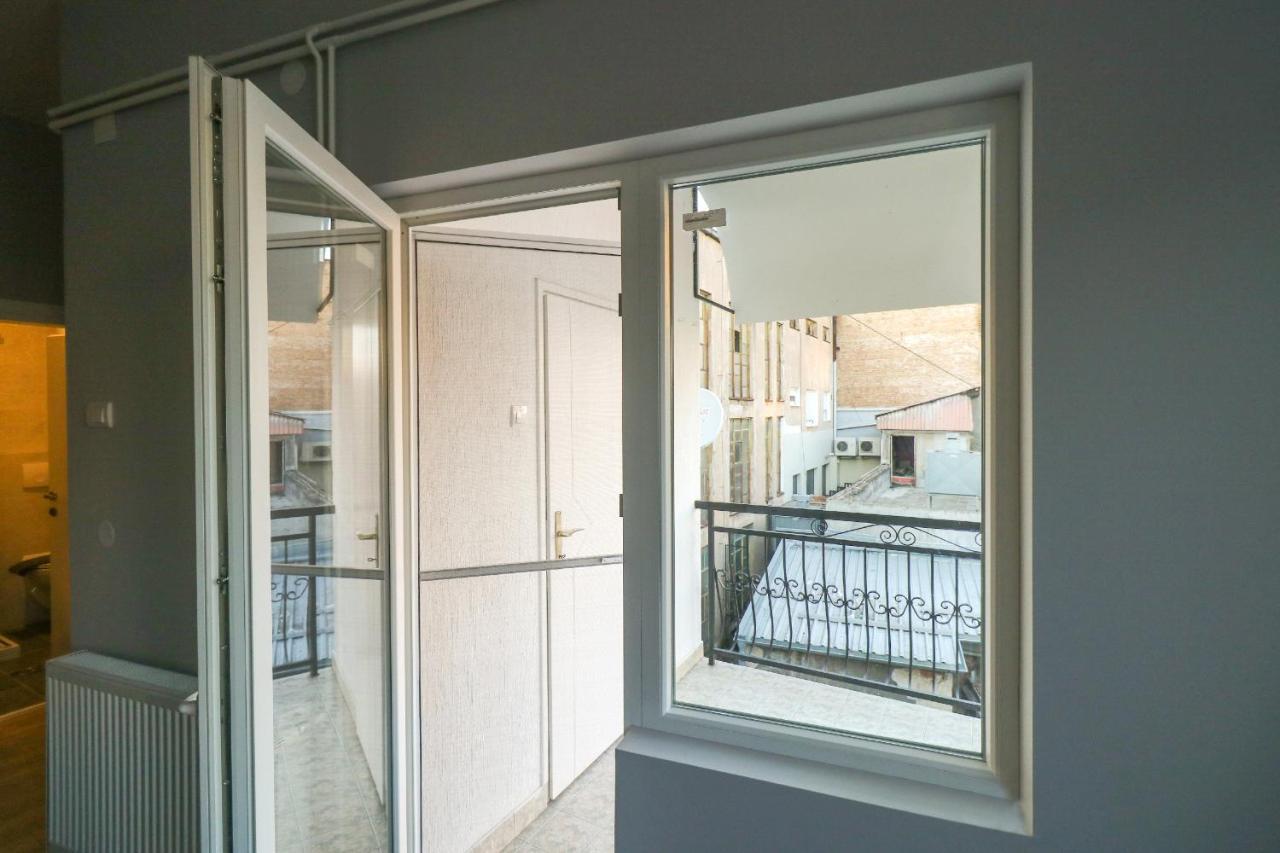 Apartamento Heart Of Nis Lux Exterior foto